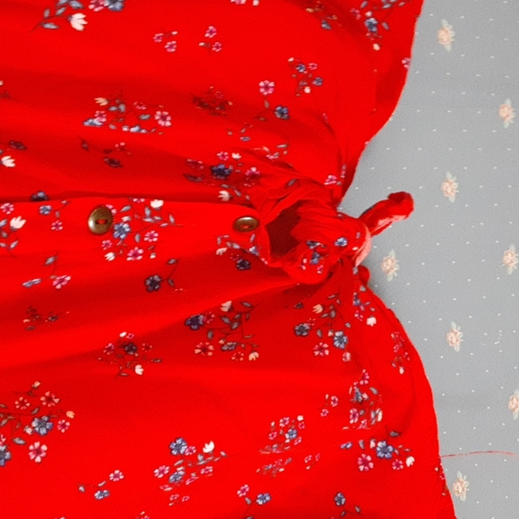 Blouse - Picture 4 of 5